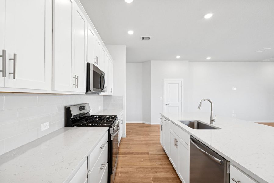 Furnished interior view inside a new home in Escondido 50' Homesites, Magnolia (Image 4).