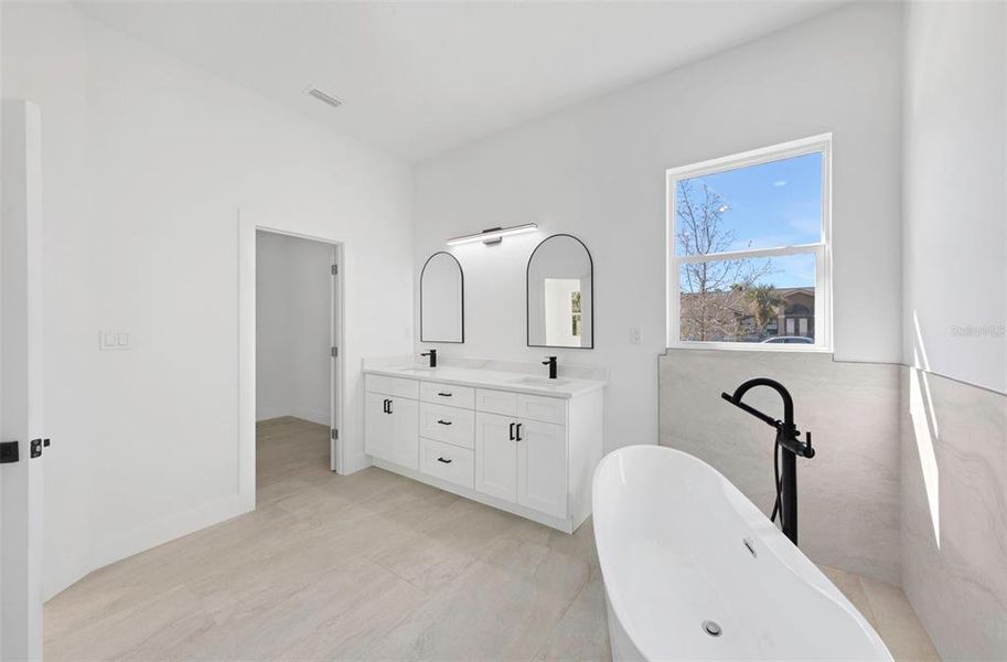 Furnished interior view inside a new home in , Hudson (Image 11).