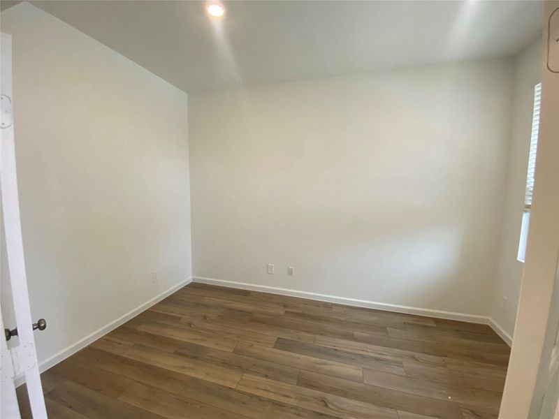 **Photos are a representation of the floor plan. This is not the actual homesite.**