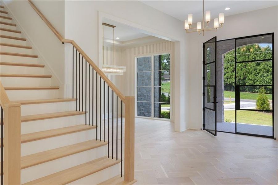 Spacious, unfurnished interior of a new home in , Alpharetta (Image 53).