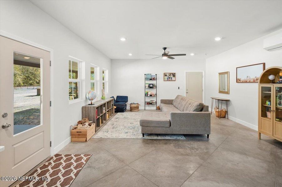 Furnished interior view inside a new home in , Jacksonville (Image 10).