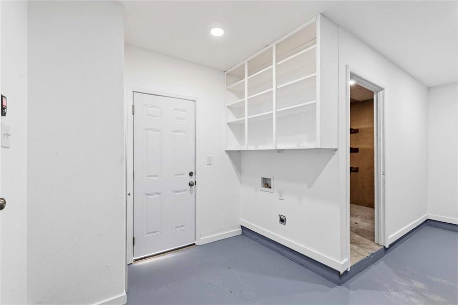 Spacious, unfurnished interior of a new home in , Brownwood (Image 22). Spacious, unfurnished interior of a new home in , Brownwood (Image 22).