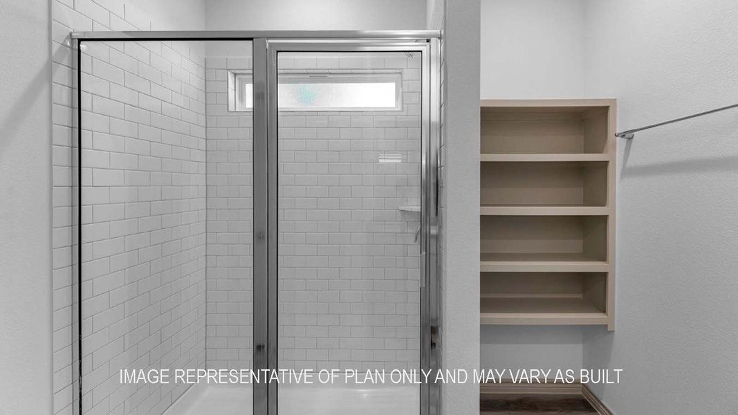 Representative furnished interior of a home built from the Midland by D.R. Horton in Springwood, Beaumont (Image 11).