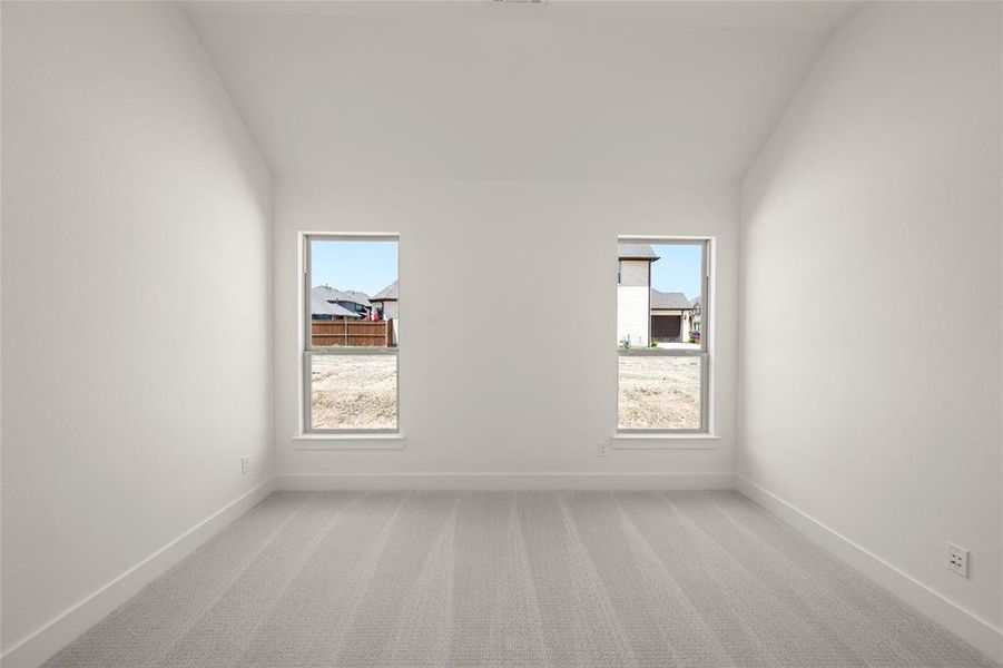 317 Willie- Bedroom-3