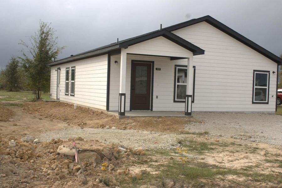 Exterior details and patio area of a home in , Cleveland (Image 2).
