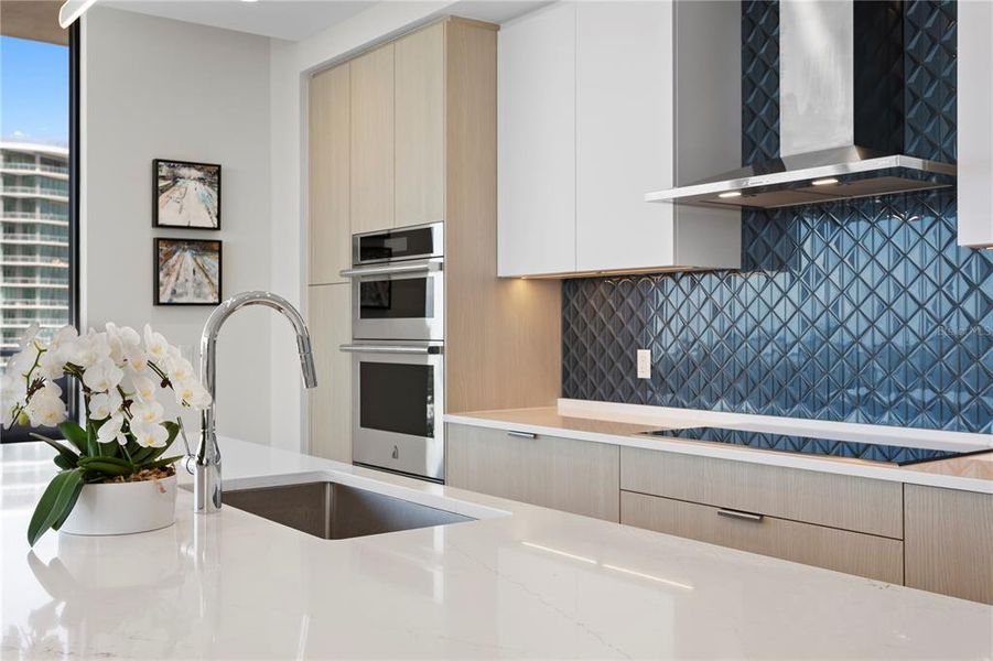 Furnished interior view inside a new home in , St. Petersburg (Image 43).