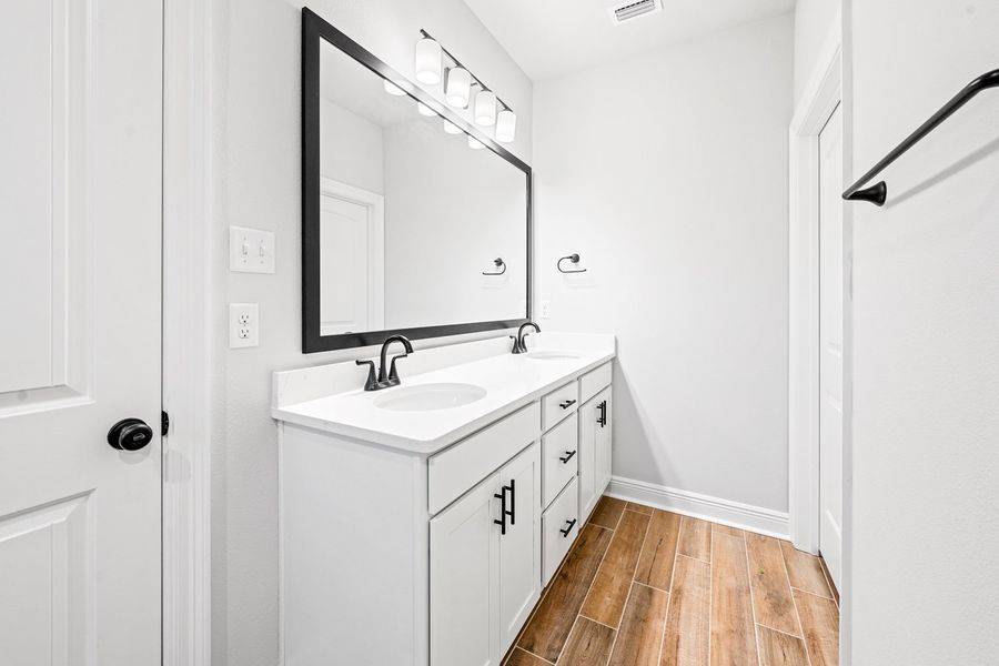 Furnished interior view inside a new home in Crescent and Symphony at Hammock Bay, Freeport (Image 8). Furnished interior view inside a new home in Crescent and Symphony at Hammock Bay, Freeport (Image 8).