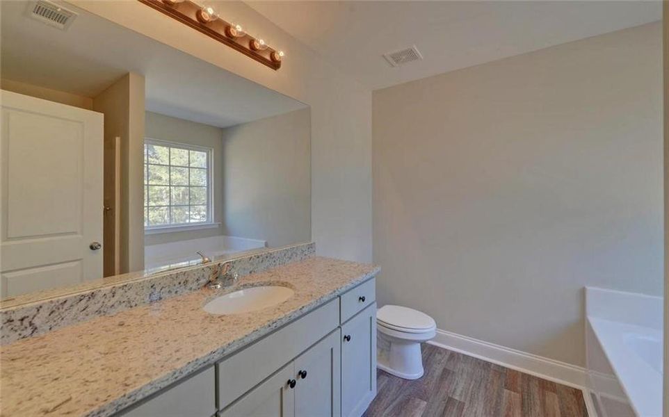 Image 35 of a home in .