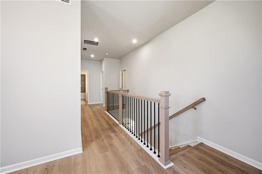 Spacious, unfurnished interior of a new home in Hopewell Reserve, Cumming (Image 28).