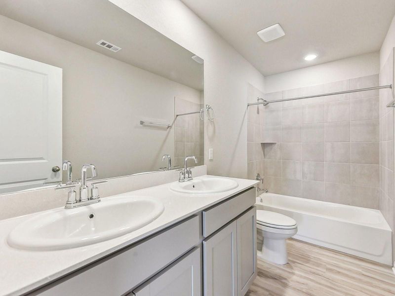 Photos are not of the actual home, but are photos of the builder home with same floorplan Photos are not of the actual home, but are photos of the builder home with same floorplan