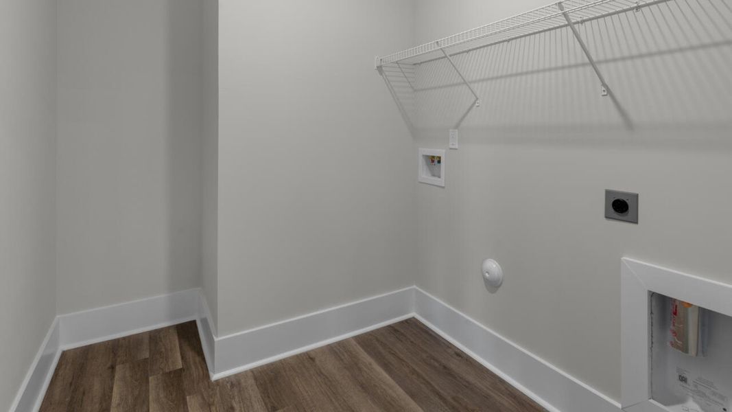 Representative unfurnished interior of a home built from the DARBY by D.R. Horton in Indigo Preserve, Leland (Image 19).