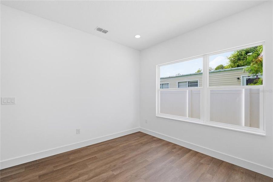 Spacious, unfurnished interior of a new home in , St. Petersburg (Image 20). Spacious, unfurnished interior of a new home in , St. Petersburg (Image 20).