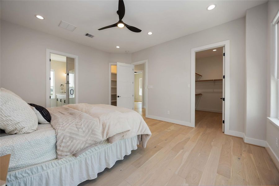 Furnished interior view inside a new home in , Houston (Image 31). Furnished interior view inside a new home in , Houston (Image 31).