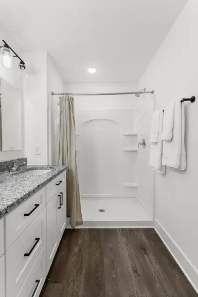 Furnished interior view inside a new home in , Hanahan (Image 10).