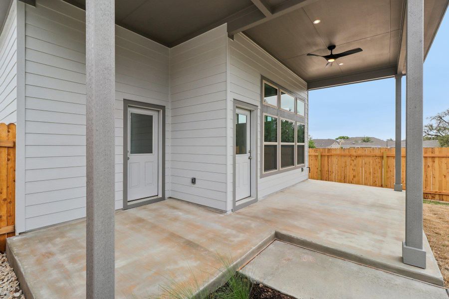 Exterior details and patio area of a home in Sage Hollow, Kyle (Image 15).