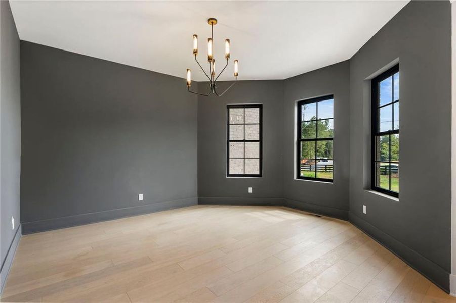 Spacious, unfurnished interior of a new home in , Milton (Image 33).