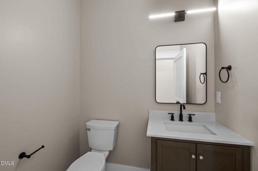 54-web-or-mls-P1095759