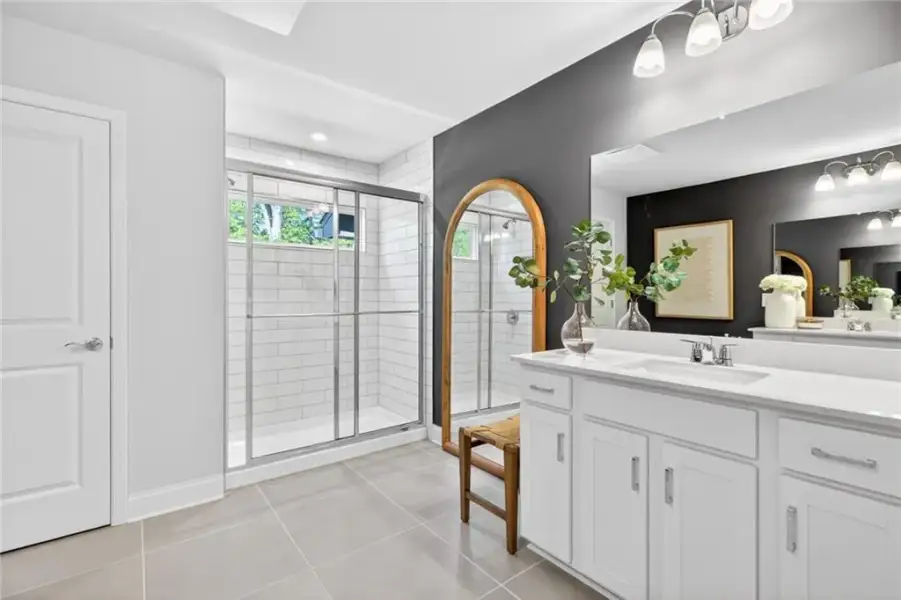 Furnished interior view inside a new home in Ansley Towns, Cumming (Image 27).