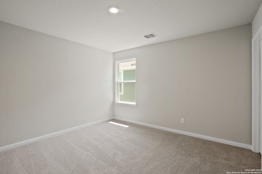 Spacious, unfurnished interior of a new home in Hickory Ridge, Elmendorf (Image 24). Spacious, unfurnished interior of a new home in Hickory Ridge, Elmendorf (Image 24).