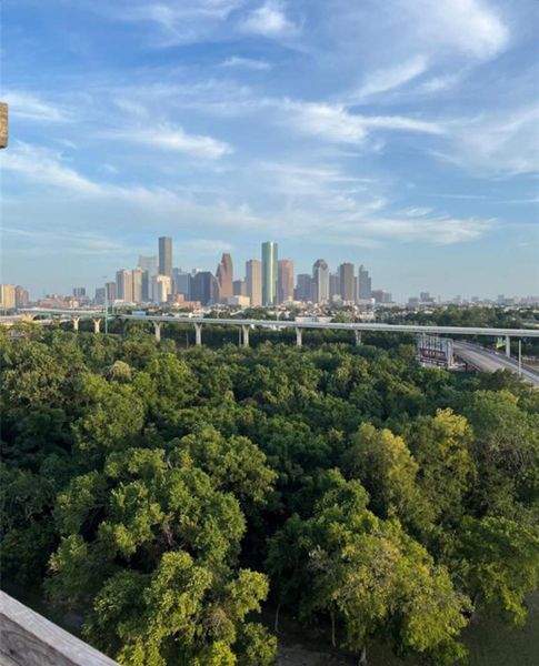 Image 8 of a home in . Image 8 of a home in .