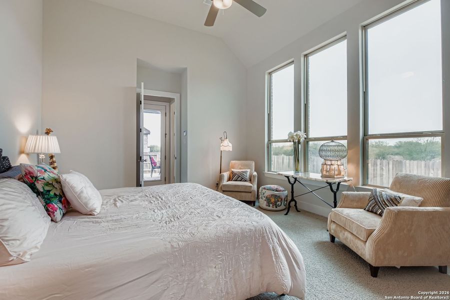 Furnished interior view inside a new home in Mesa Western, Cibolo (Image 34).