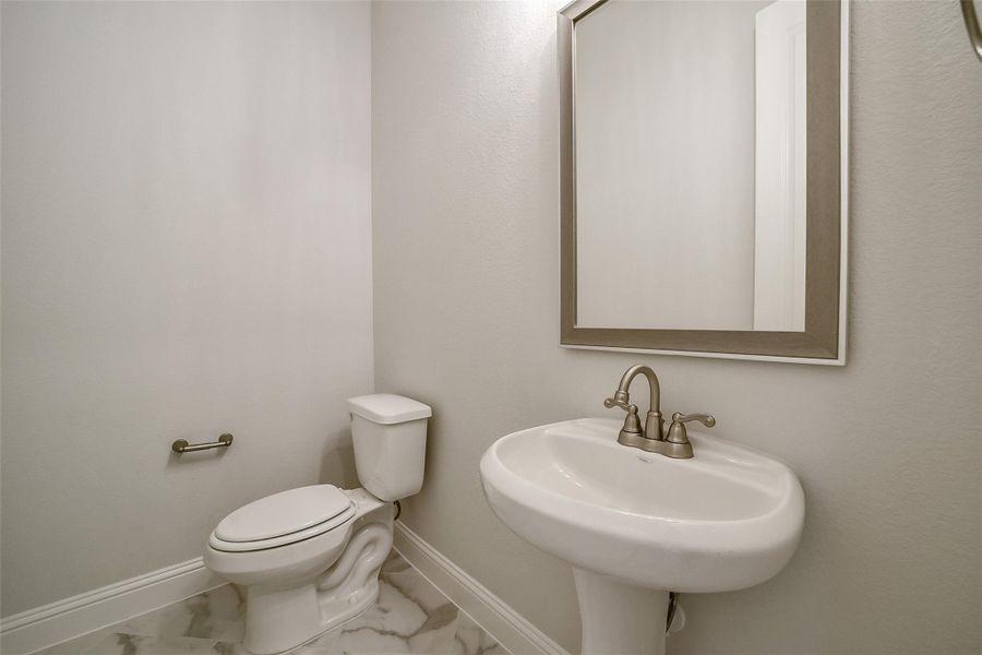 Furnished interior view inside a new home in Del Bello Lakes 60', Manvel (Image 12). Furnished interior view inside a new home in Del Bello Lakes 60', Manvel (Image 12).