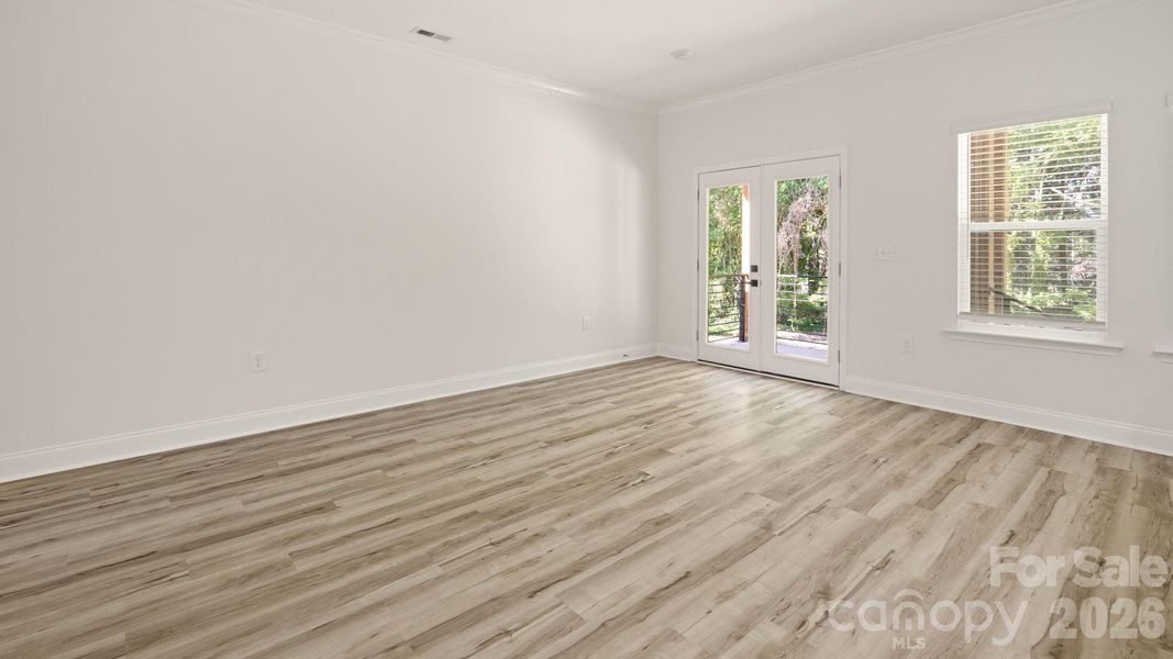 Spacious, unfurnished interior of a new home in , Lincolnton (Image 21).