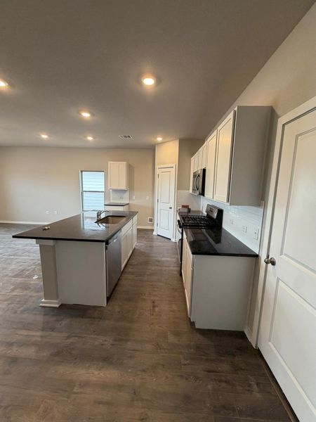 Open Kitchen with center island