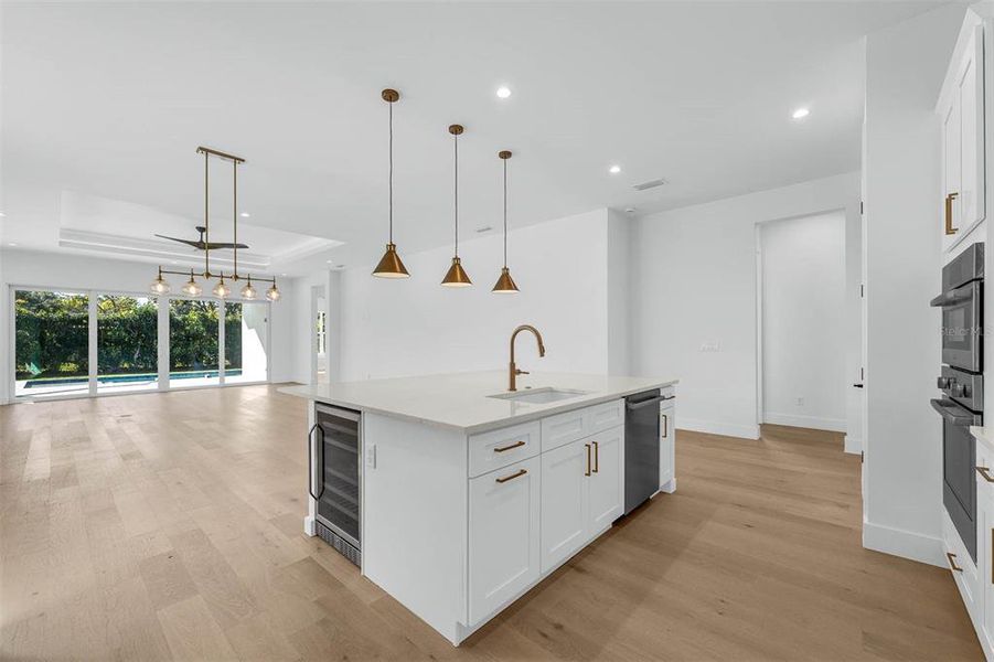 Furnished interior view inside a new home in , Orlando (Image 35).
