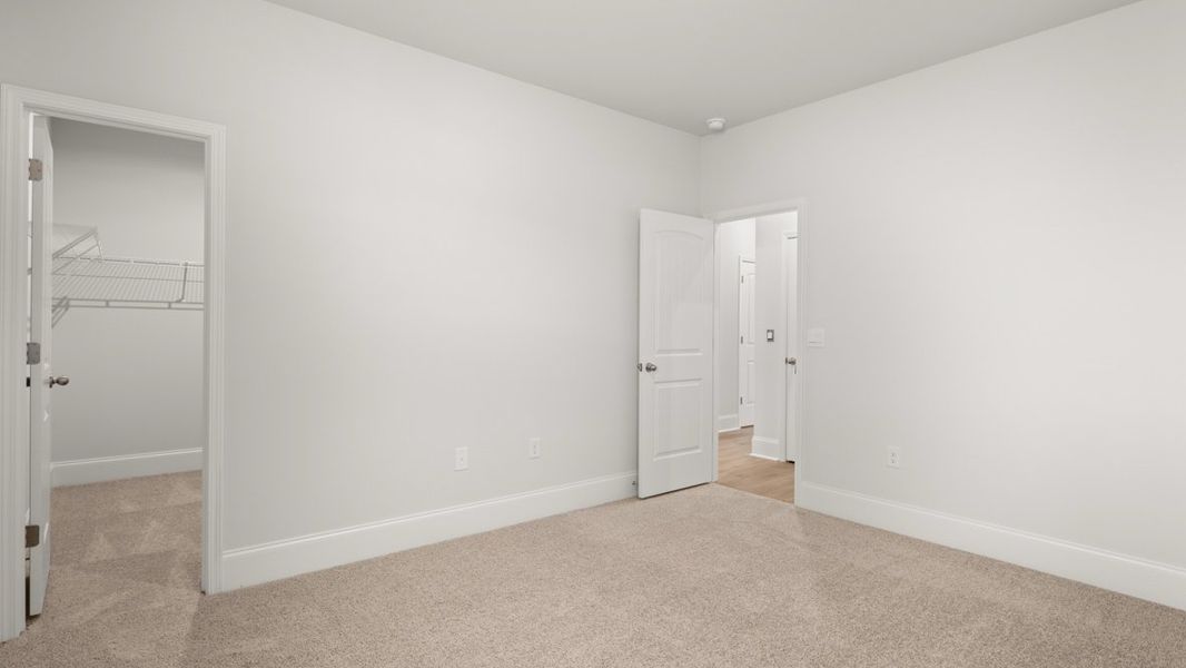 Representative unfurnished interior of a home built from the Westerly by D.R. Horton in Holland Estates, Powder Springs (Image 26).