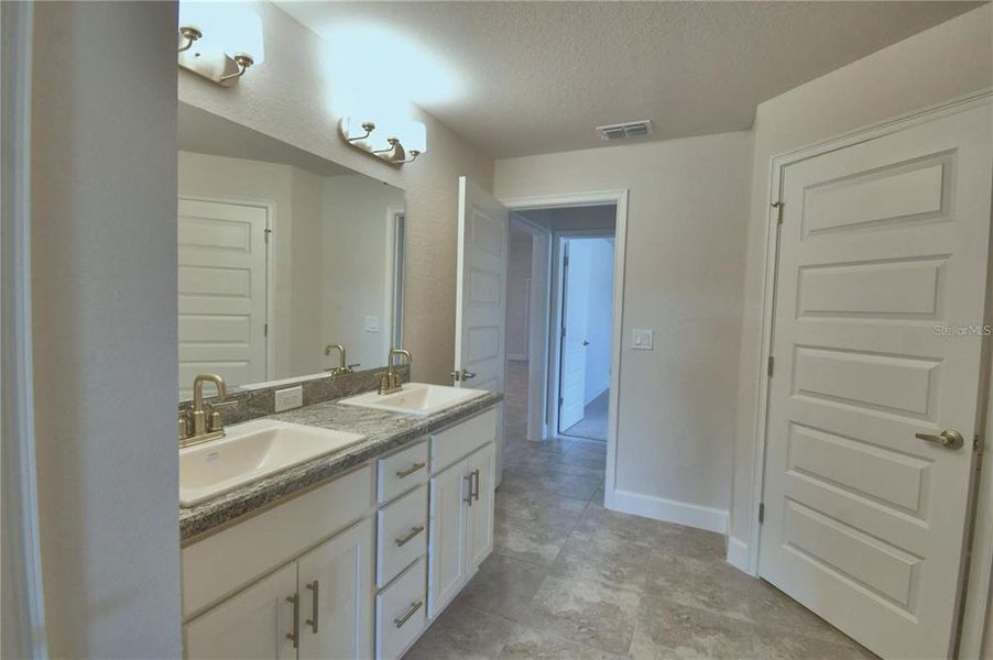 Furnished interior view inside a new home in Knights Landing, Lakeland (Image 18). Furnished interior view inside a new home in Knights Landing, Lakeland (Image 18).