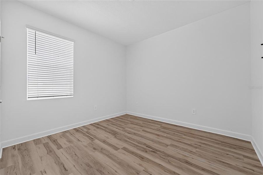 Spacious, unfurnished interior of a new home in , Apopka (Image 26).