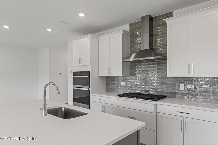 Furnished interior view inside a new home in Beacon Lake, St. Augustine (Image 11).