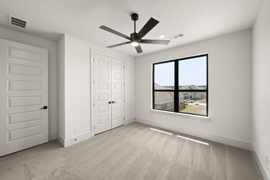 Spacious, unfurnished interior of a new home in Rio Vista at Kelly Ranch, Aledo (Image 48). Spacious, unfurnished interior of a new home in Rio Vista at Kelly Ranch, Aledo (Image 48).