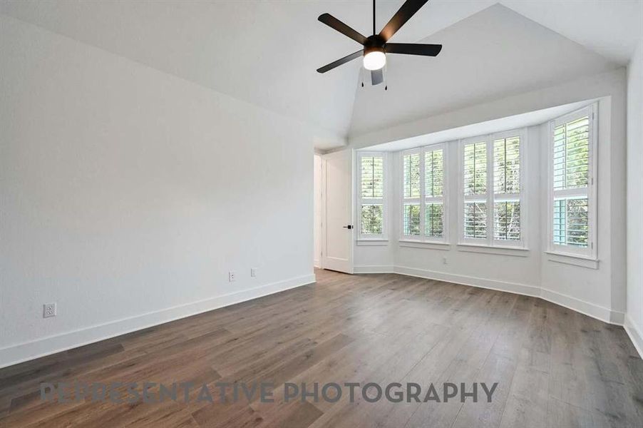 Spacious, unfurnished interior of a new home in Treeline, Justin (Image 12).
