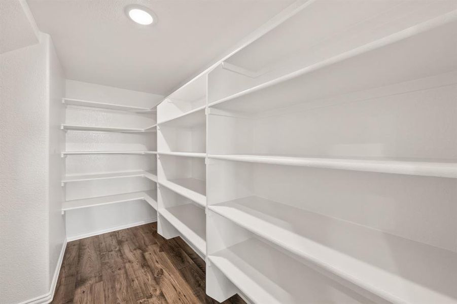 Spacious, unfurnished interior of a new home in Hulen Trails Classic 50, Fort Worth (Image 29). Spacious, unfurnished interior of a new home in Hulen Trails Classic 50, Fort Worth (Image 29).