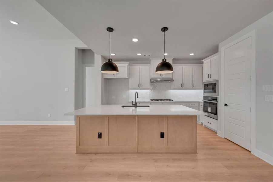 Furnished interior view inside a new home in Mantua Point Classics, Van Alstyne (Image 9).