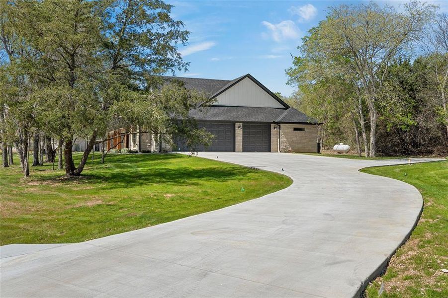 Front exterior of a new home in , China Spring, TX, highlighting curb appeal (Image 25).
