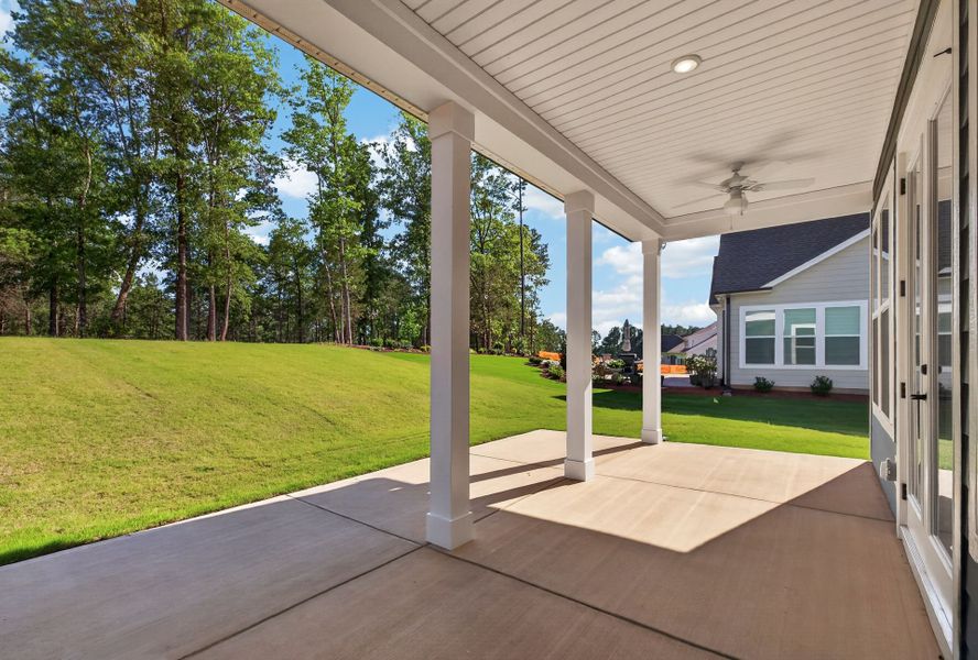 Exterior details and patio area of a home in Edgewater - Harbor Pointe, Lancaster (Image 3).
