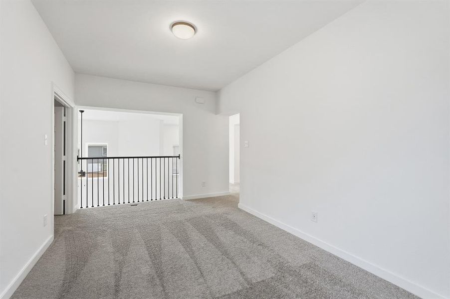 Spacious, unfurnished interior of a new home in Sandbrock Ranch, Aubrey (Image 13). Spacious, unfurnished interior of a new home in Sandbrock Ranch, Aubrey (Image 13).