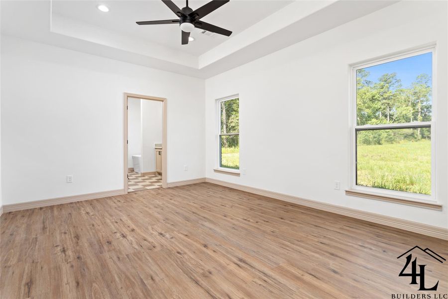 Spacious, unfurnished interior of a new home in , Lumberton (Image 24).
