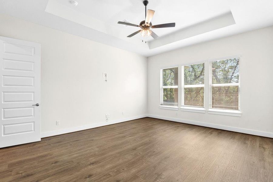 Spacious, unfurnished interior of a new home in Riverstone, Georgetown (Image 19). Spacious, unfurnished interior of a new home in Riverstone, Georgetown (Image 19).
