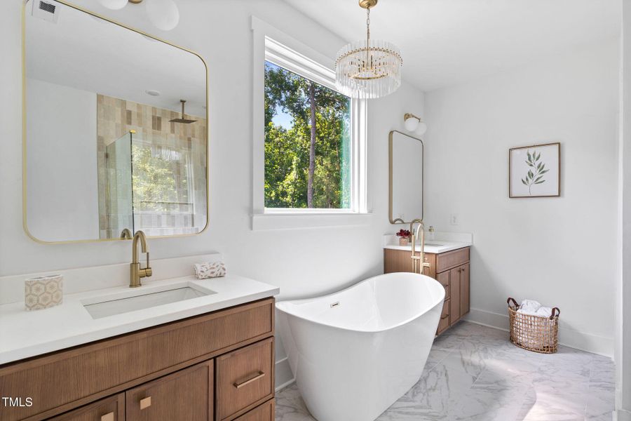 27-web-or-mls-712 Oaks Lane Rd-27