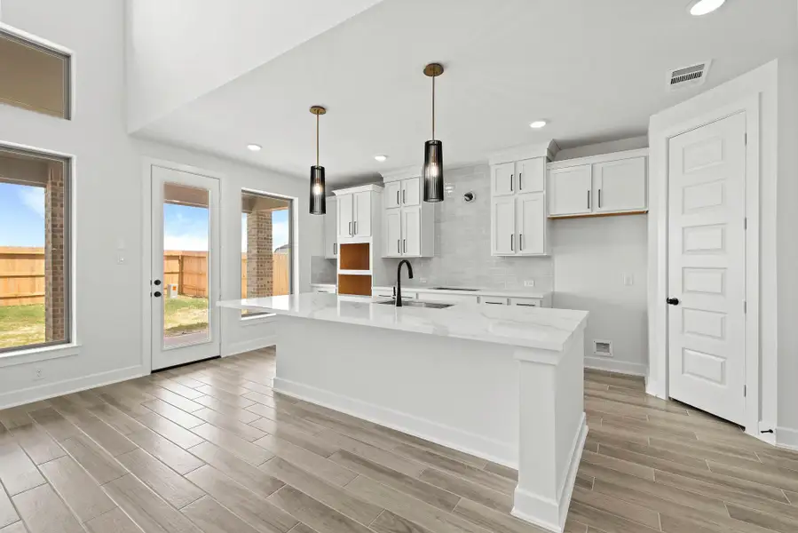 Representative image. Features, specifications, selections and colors may vary.