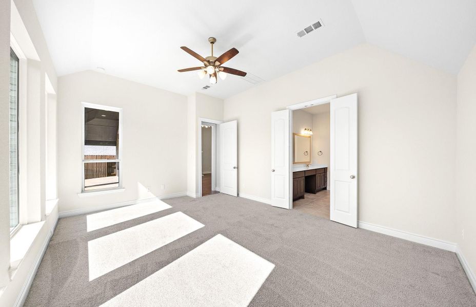 Spacious, unfurnished interior of a new home in , Magnolia (Image 20).