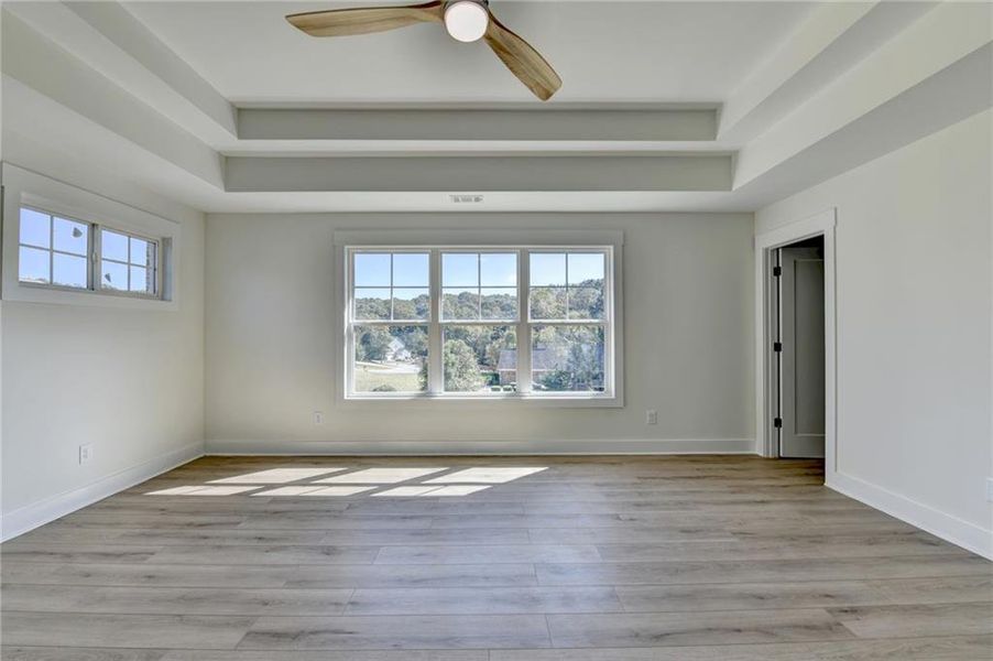 Spacious, unfurnished interior of a new home in , Jefferson (Image 26).