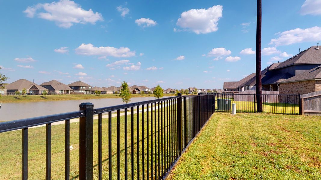 Representative exterior details of a home built from the Floor Plan 3256 by Colina Homes in Grand Magnolia, Magnolia (Image 30).