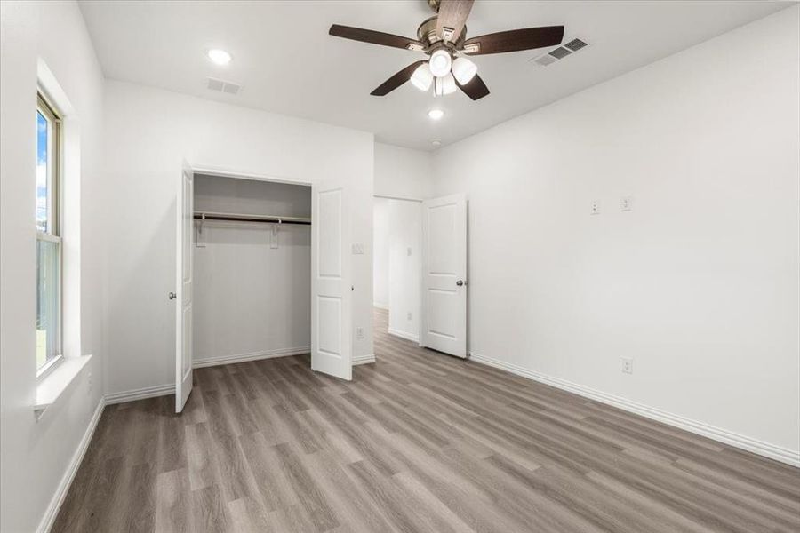 Spacious, unfurnished interior of a new home in , Dallas (Image 23). Spacious, unfurnished interior of a new home in , Dallas (Image 23).