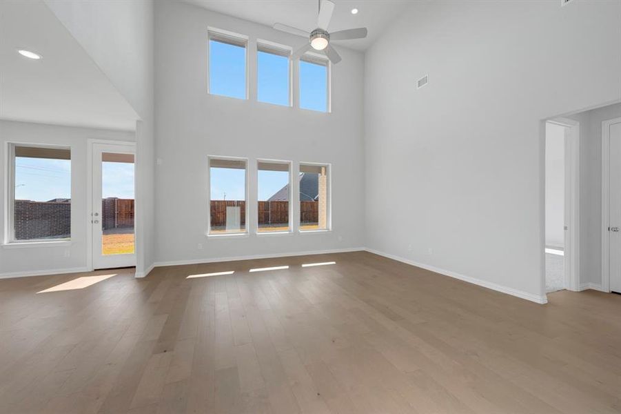 Spacious, unfurnished interior of a new home in Lilyana, Celina (Image 29). Spacious, unfurnished interior of a new home in Lilyana, Celina (Image 29).