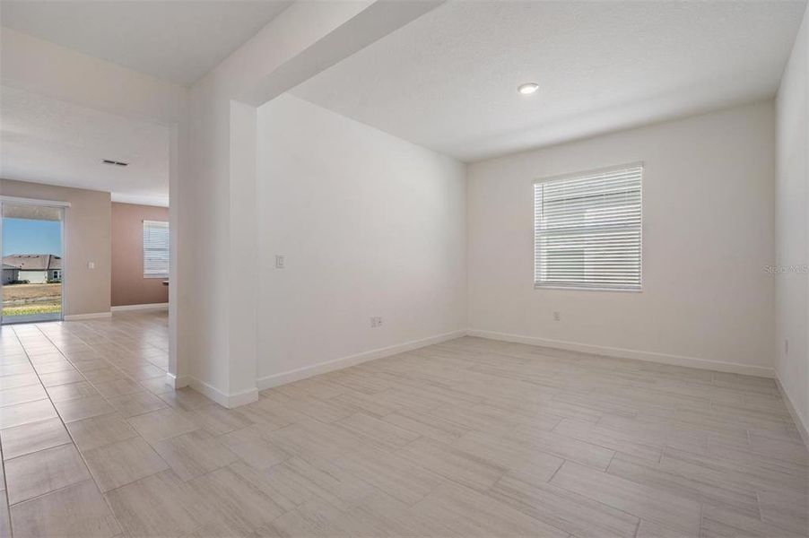 Spacious, unfurnished interior of a new home in , San Antonio (Image 32).